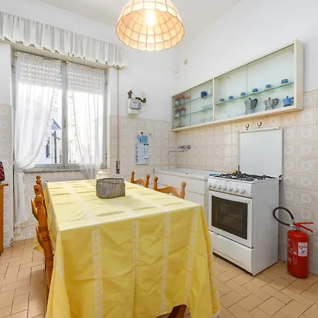 310b - Casa Nini Chiavari- Cinque Minuti A Piedi Dal Mare アパート